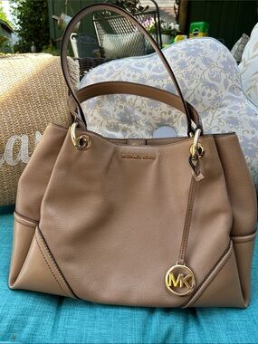 Michael Kors Caramel Brown Leather Shoulder Bag with Gold Accents